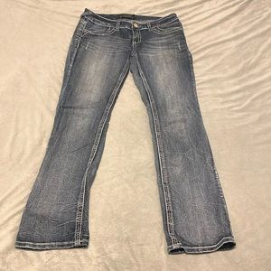 Women’s/Juniors Blue Jeans